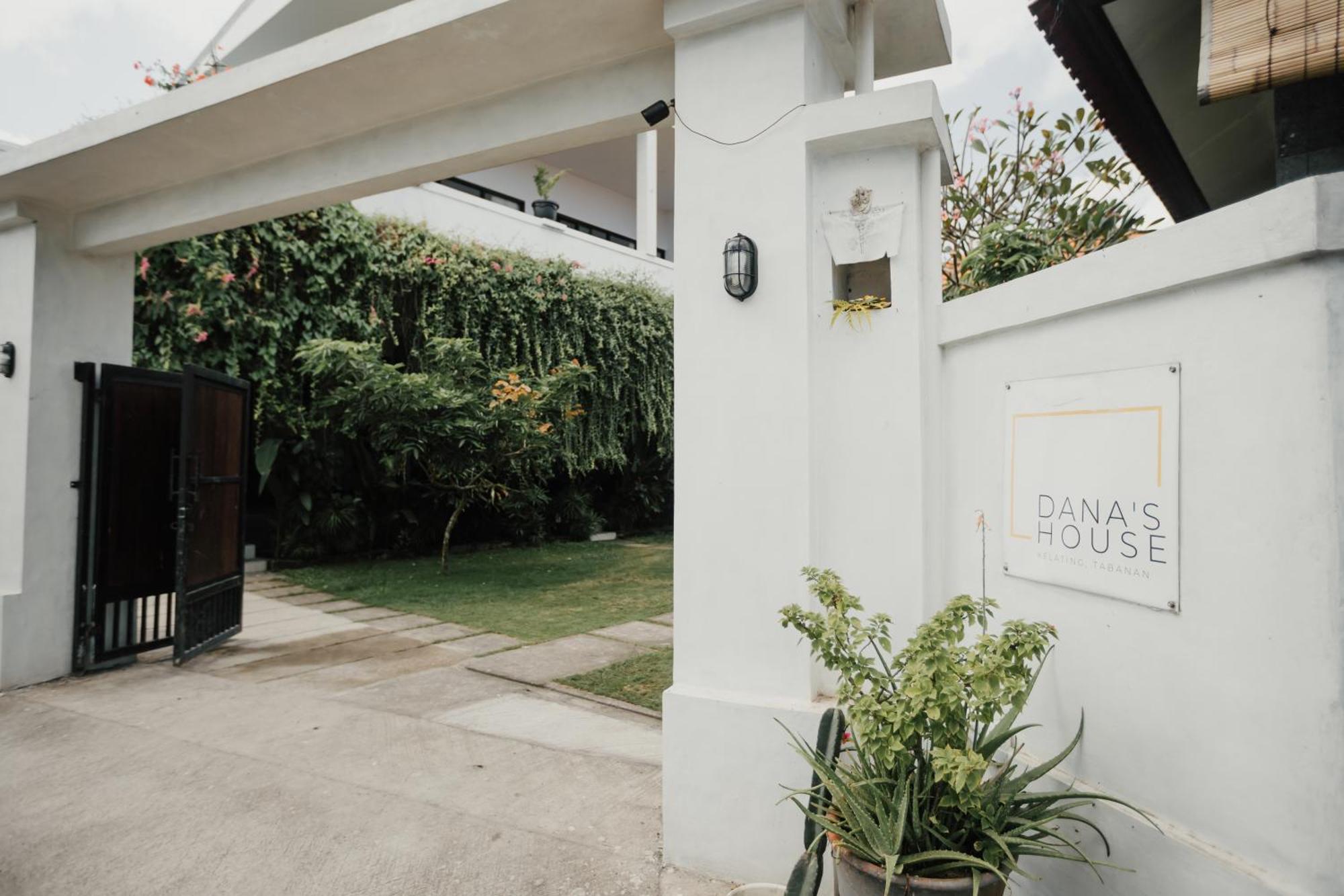 Dana'S House 호텔 Selemadeg 외부 사진